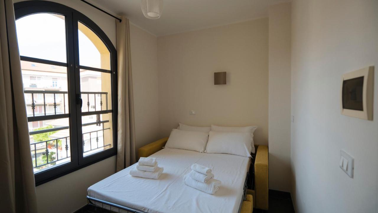 Dei Mille 31 B Apartamento Albenga Exterior foto