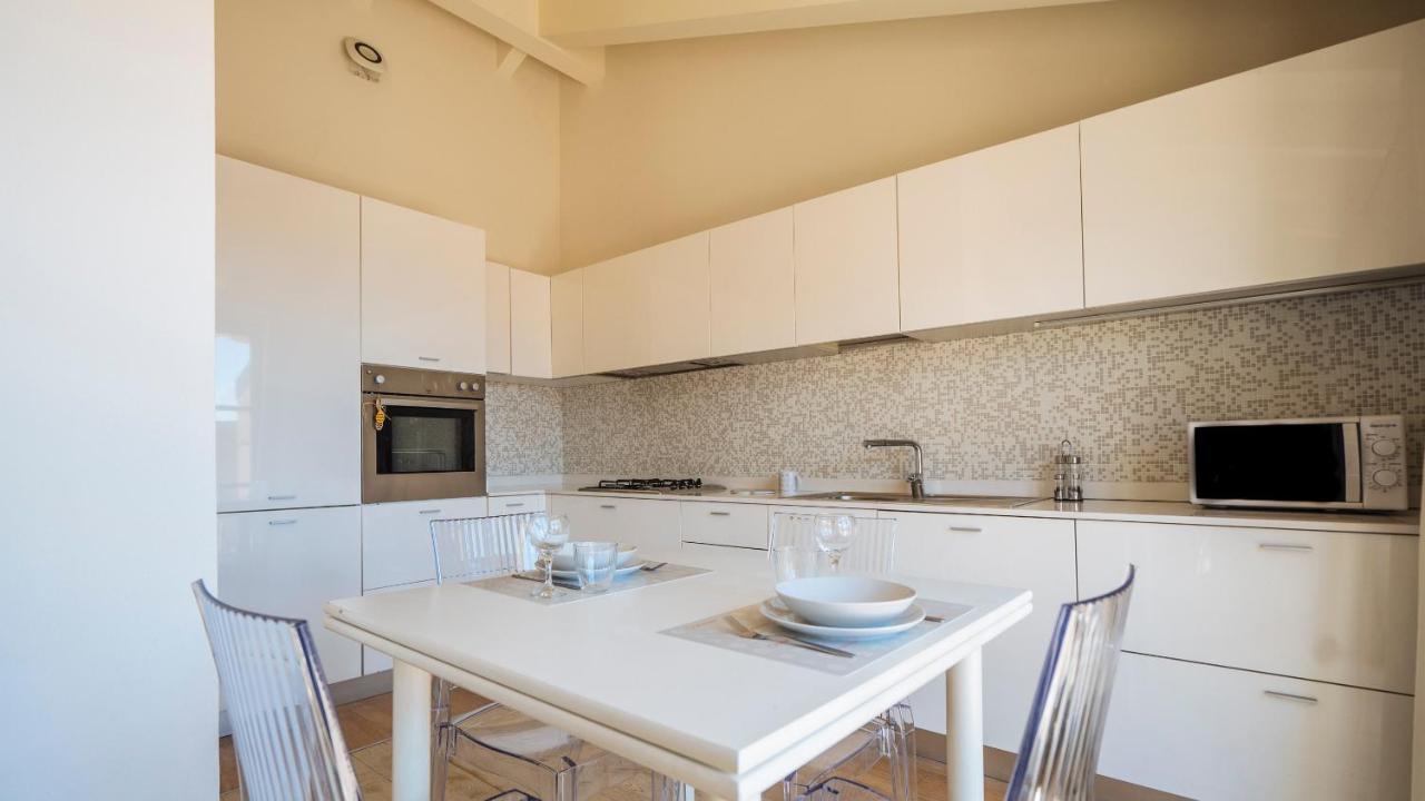 Dei Mille 31 B Apartamento Albenga Exterior foto