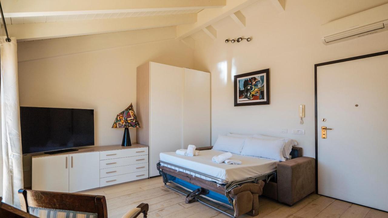 Dei Mille 31 B Apartamento Albenga Exterior foto